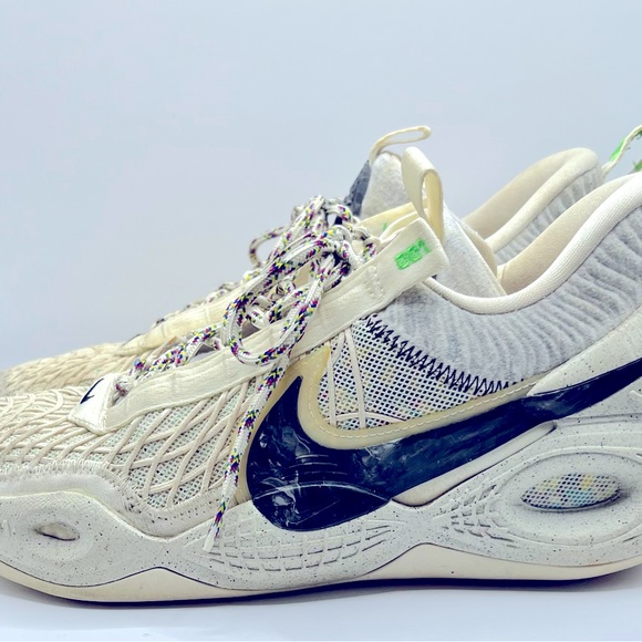 Men’s Nike Cosmic Unity size 9 - Picture 3 of 4